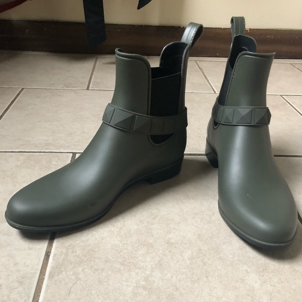 Natural Sole Rain Boots
